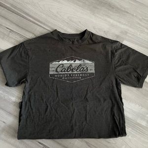 Cabelas women’s shirt
